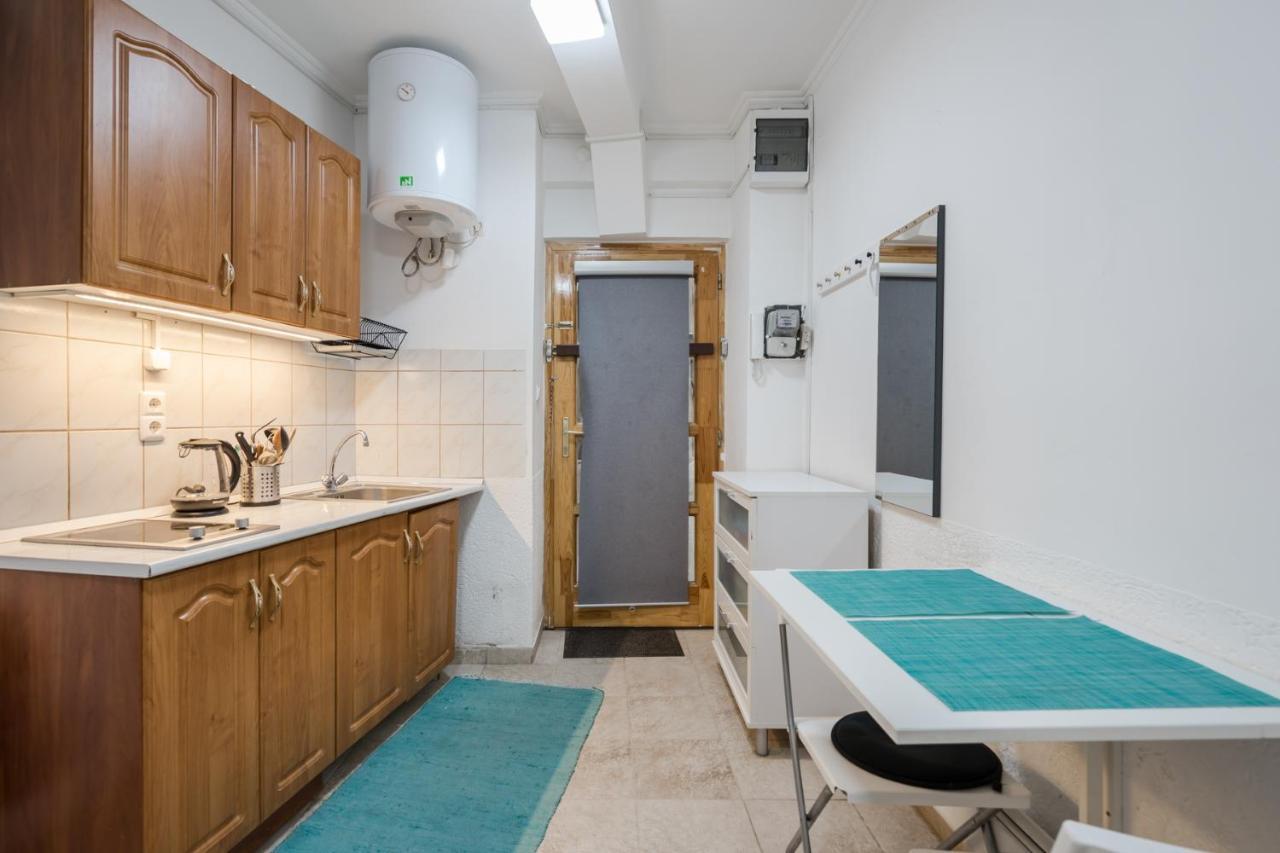 Bpr Simply Azure Apartment บูดาเปสต์ ภายนอก รูปภาพ